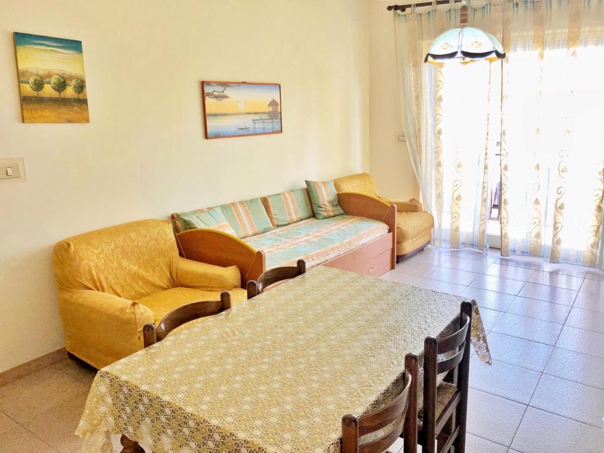 Tiziana Lejlighed Giardini Naxos Eksteriør billede