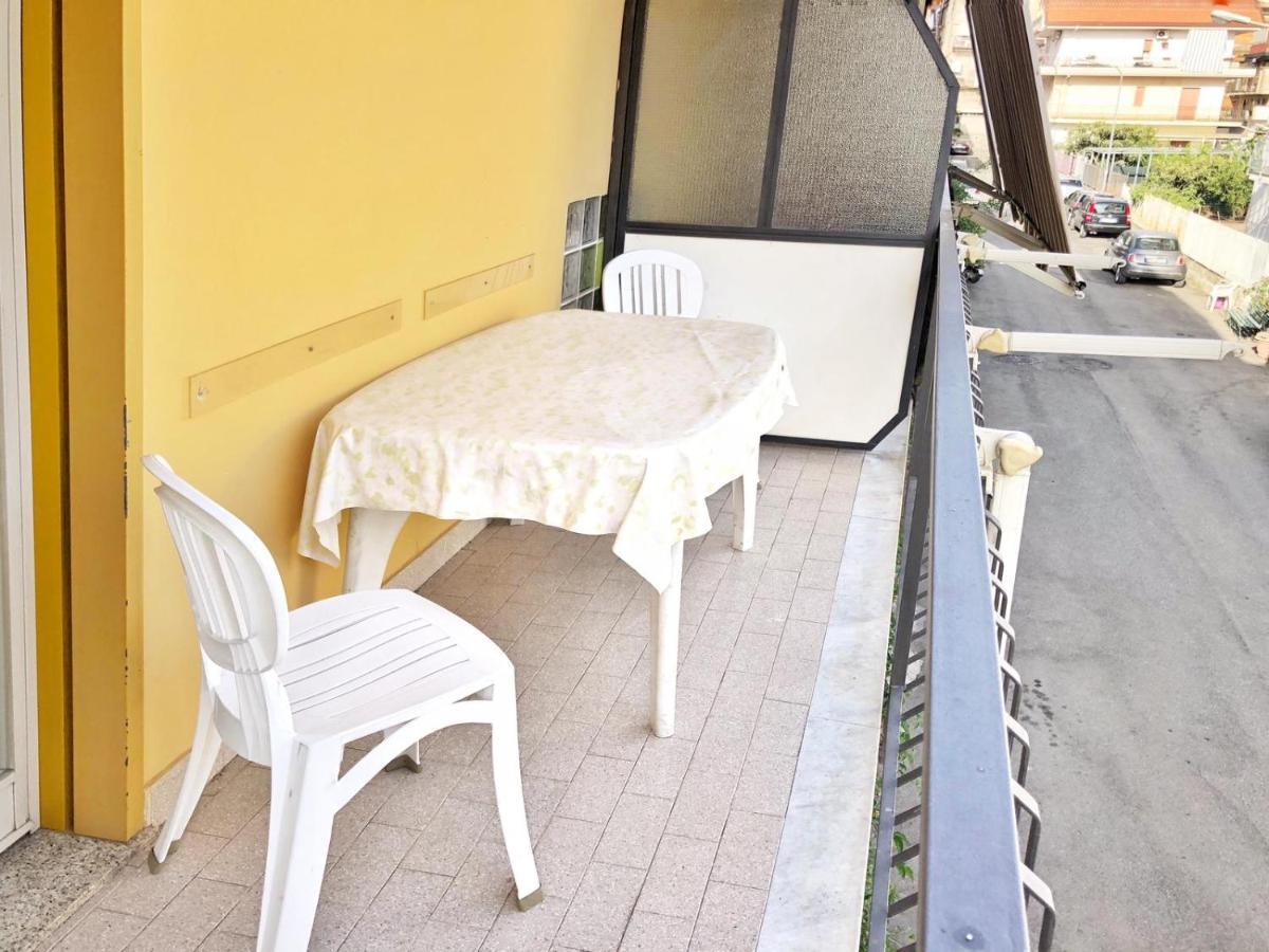 Tiziana Lejlighed Giardini Naxos Eksteriør billede