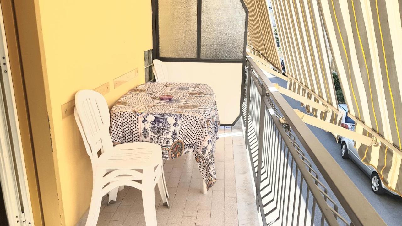 Tiziana Lejlighed Giardini Naxos Eksteriør billede